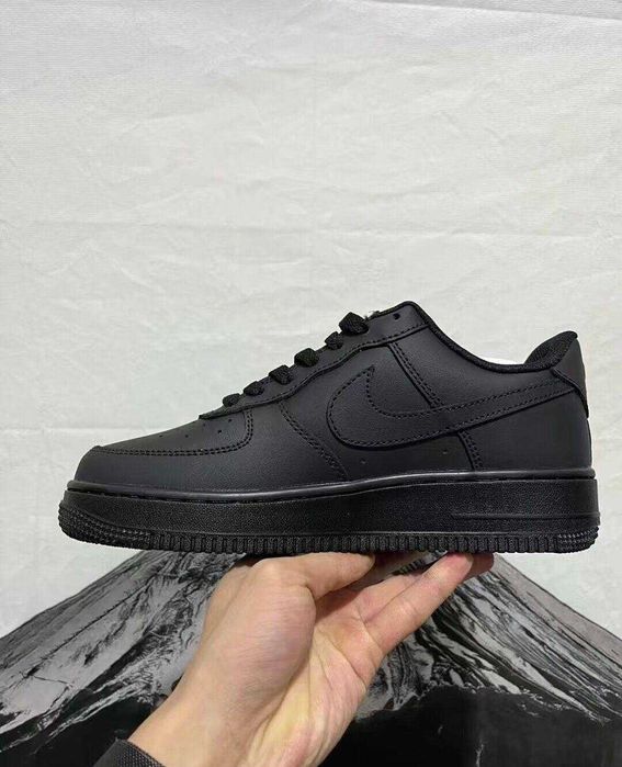 Nike Air Force 1 Low Czarny  37.5