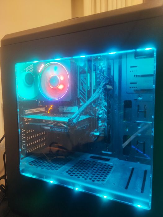 Computer in excellent condition452888159522672640