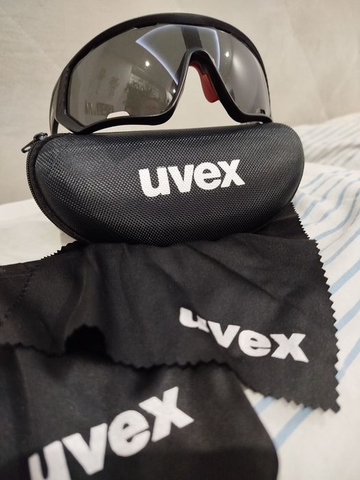 Ultra lekkie okulary sportowe Uvex premium edition