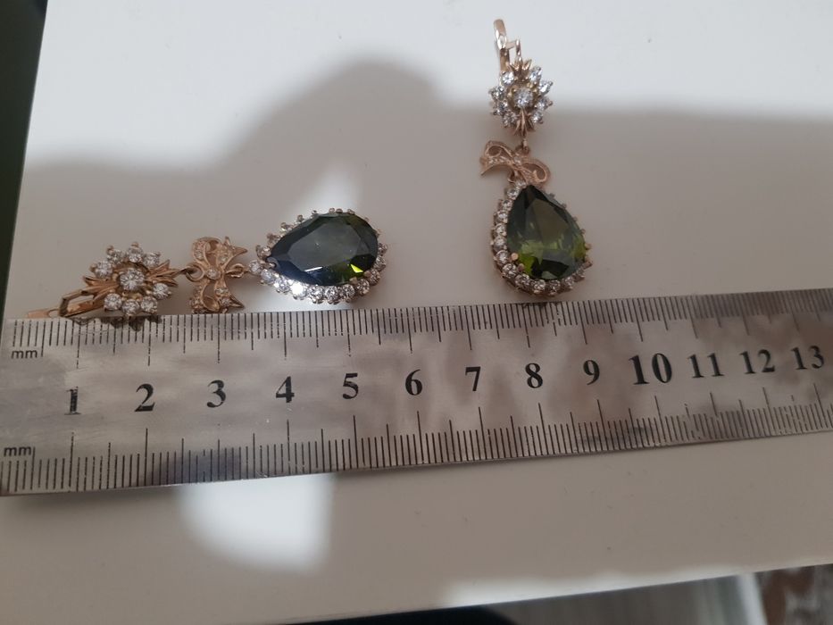 Серьги  золото-585.