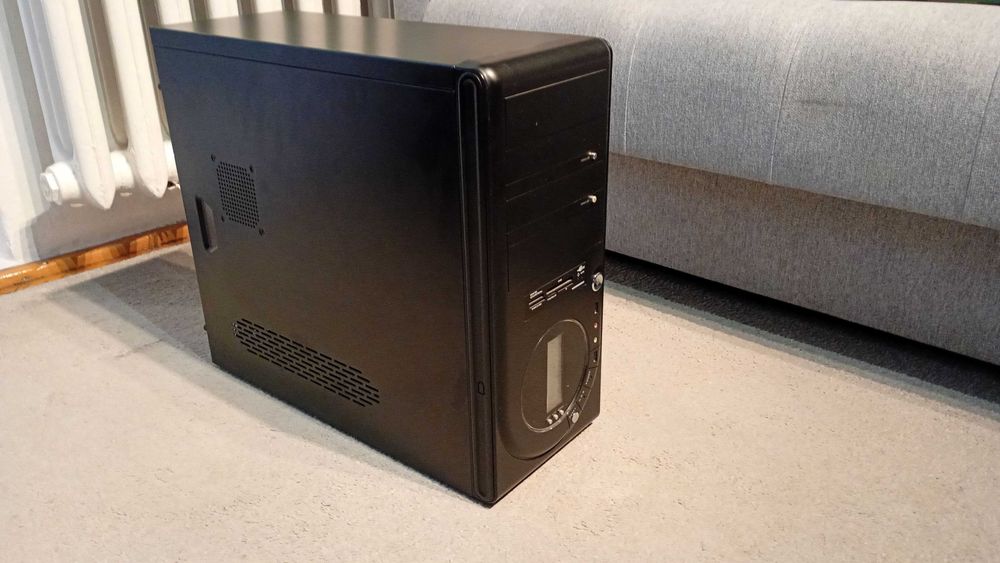 Retro komputer AMD Athlon II X2 255 / 4GB DDR2 / NVIDIA GF 9500GT 1024MB + Monitor SAMSUNG 19"