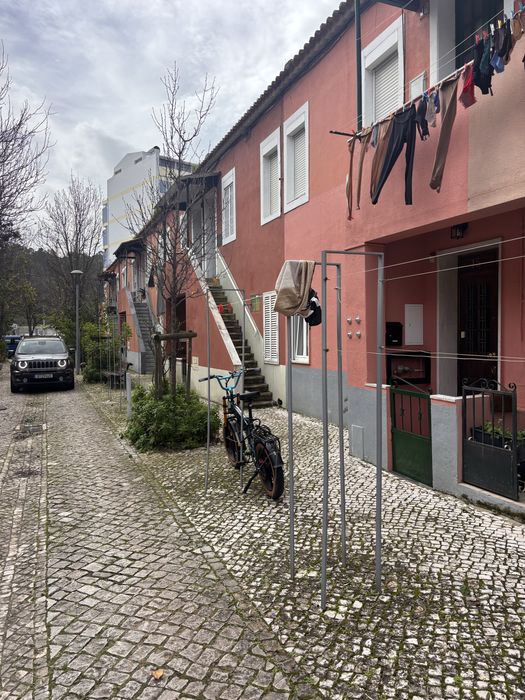 Apartamento t1 em sao domingos de benfica para arrendamento