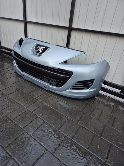 Zderzak przód przedni peugeot 207 lift kod lak KGZ rok 10