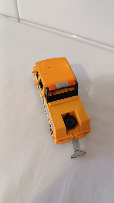 Mercedes Benz . Camião de Reboque. 12 cm