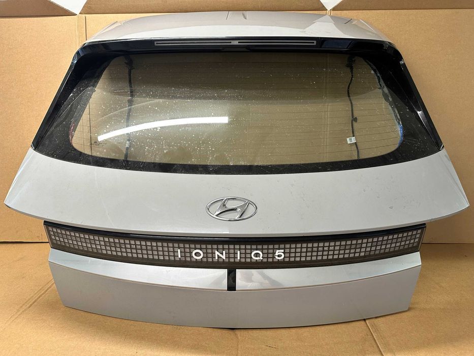 Крышка багажника Hyundai Ioniq 5 голая комплектная