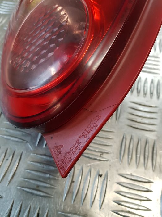 Lampa Lewa Tył 815600H020 + Wkład Toyota Aygo I 08R- Europa