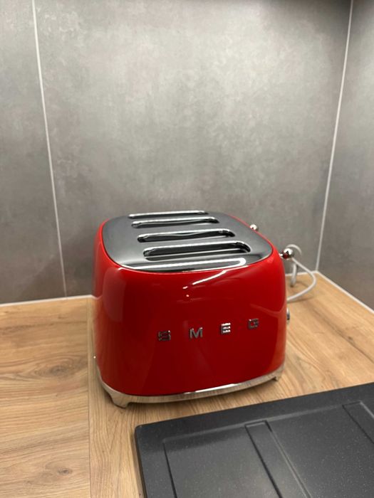 Nowy Toster Smeg 4 kromki