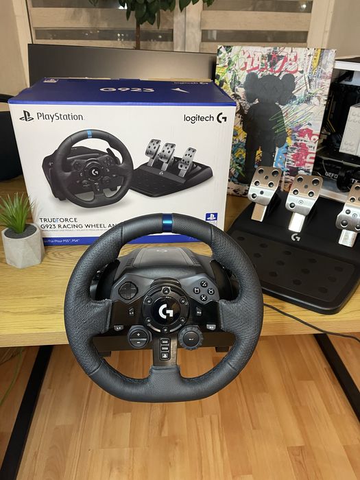 Ігровий руль logitech g923 гарний стан Київ