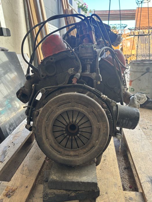 motor pinto completo a trabalhar