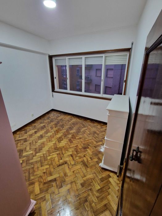 T2 Casa Música - Junto ao Metro