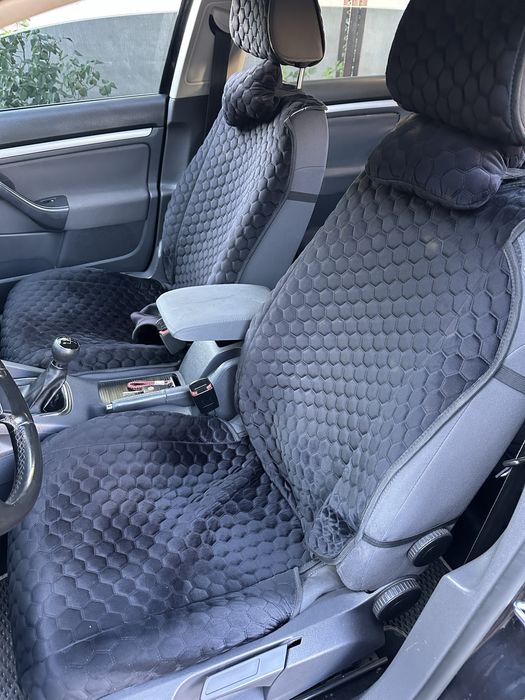 Volkswagen Golf 2009 року