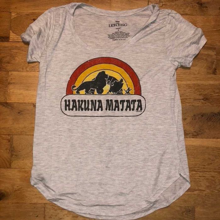 Disney Król Lew Hakuna Matata Damski T-shirt Roz.s