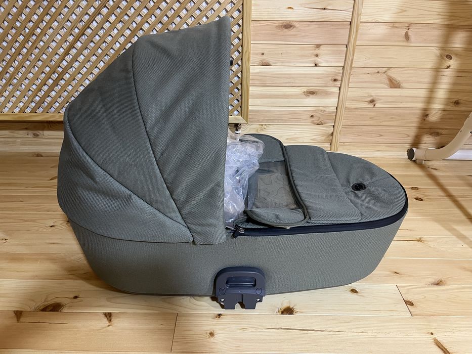 Дитяча коляска roan bass next