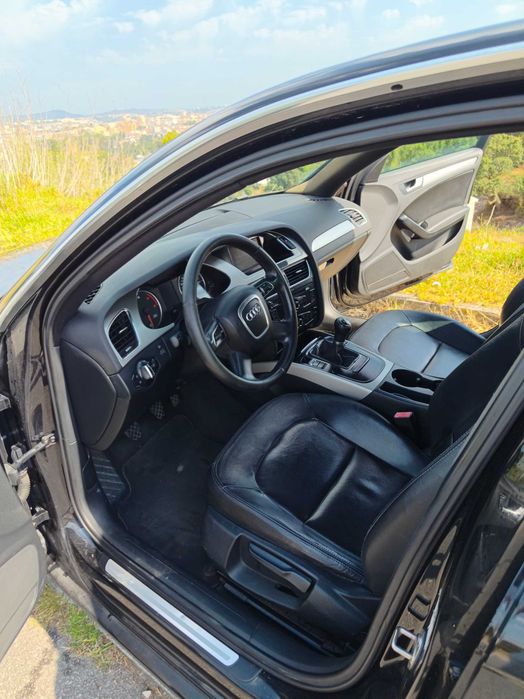 Audi A4 B8 2.0 TDI 143cv ano 2009