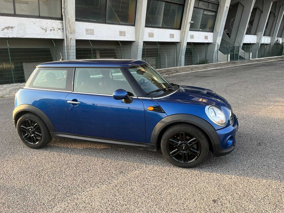 Mini One D 1.6 2013528039590757683202