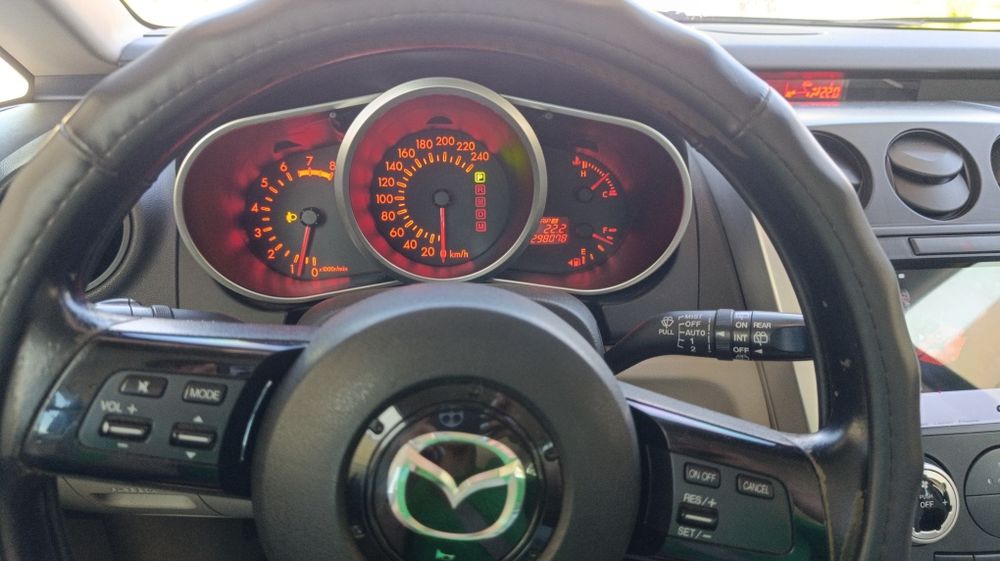 Продам Mazda CX-7