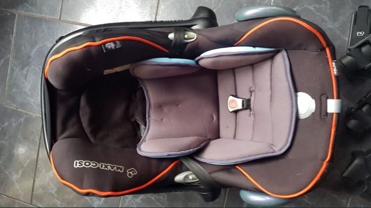 Cadeira ovo Maxi-Cose Babycoques