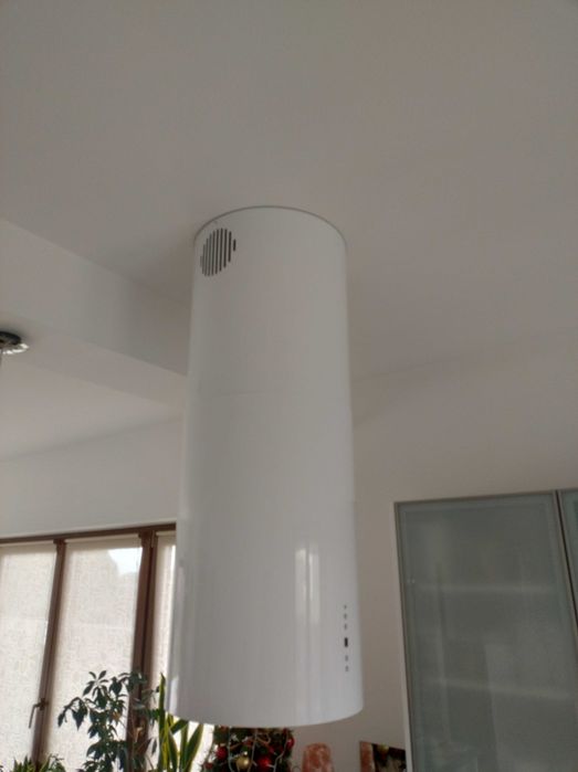 Okap wyspowy Nortberg uszkodzony