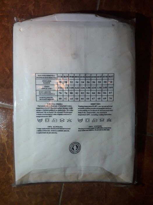 Koszula z długim rękawem firmy Charles Martel Collection