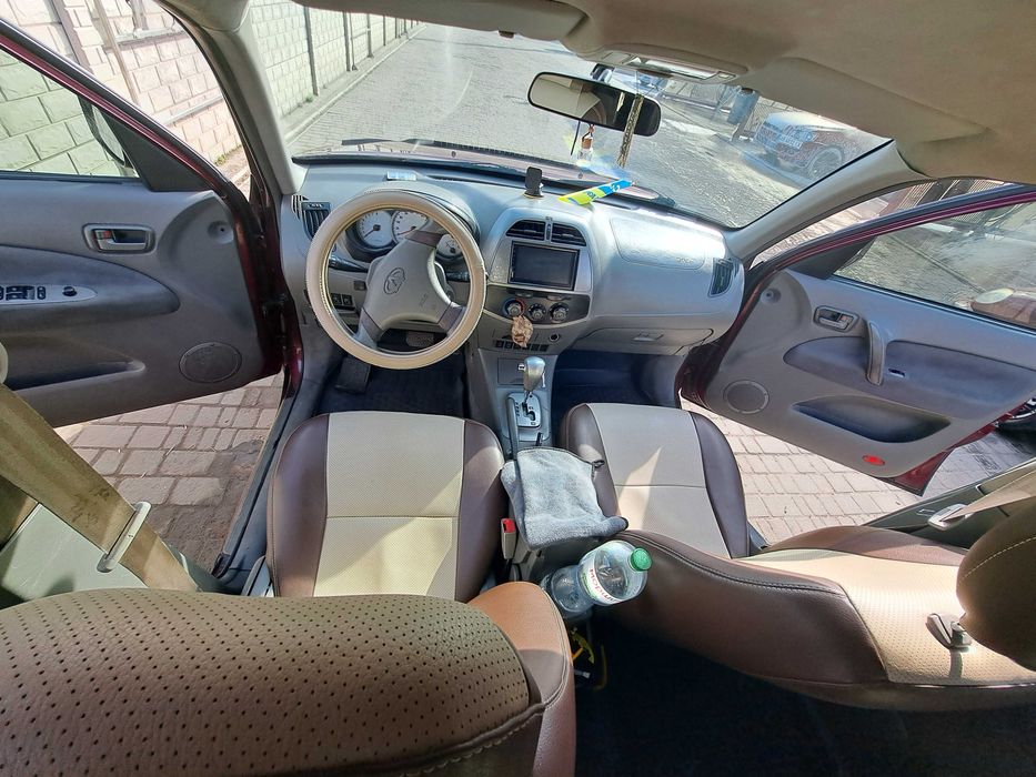 Продам Chery Tiggo 2.4 2008 automat