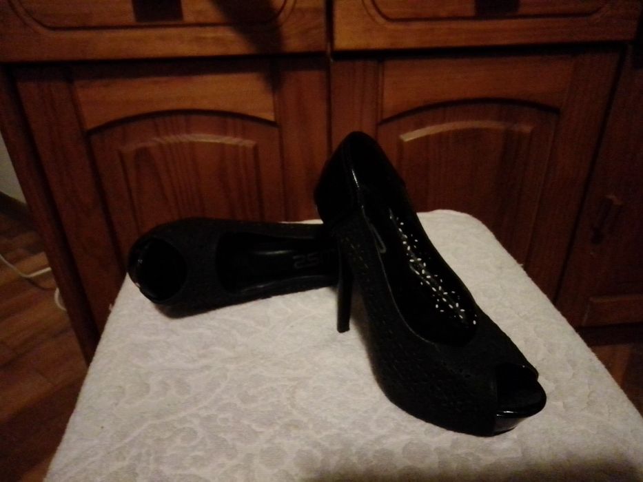 Sapatos feminino