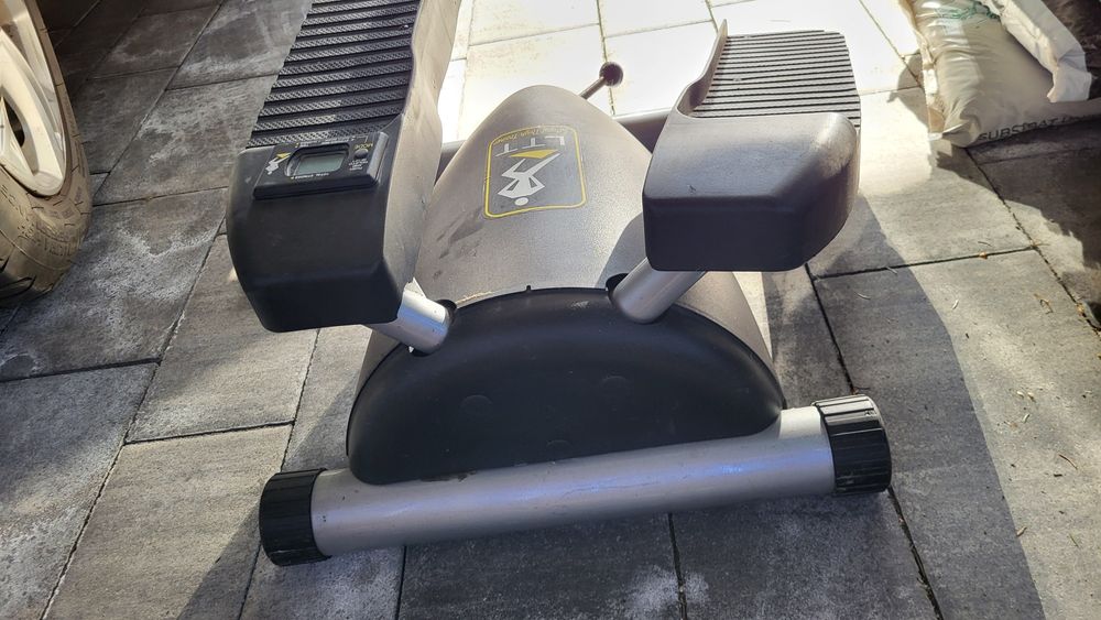 LTT Lateral Thigh Trainer +licznik - stepper, fitness