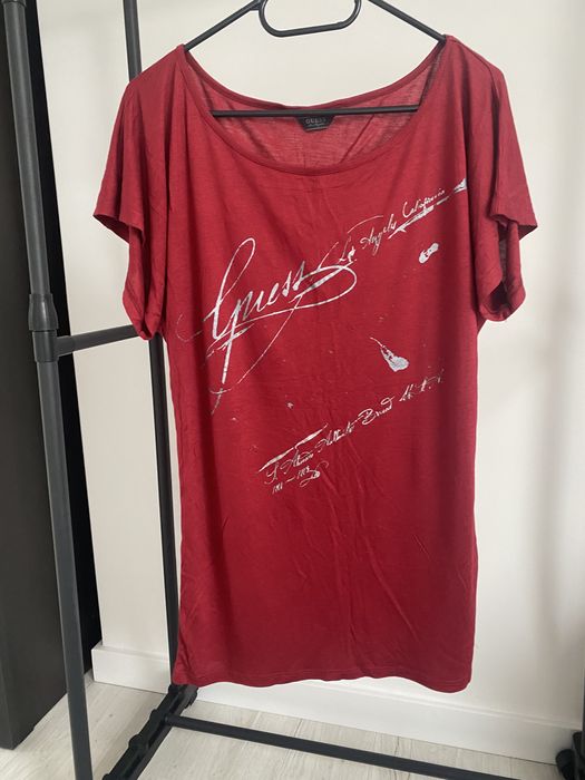Guess oryginalny T-shirt czerwony oversize z USA nowy