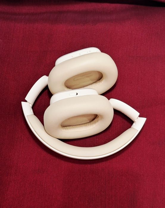 Bazoo Headphones – Como Novo