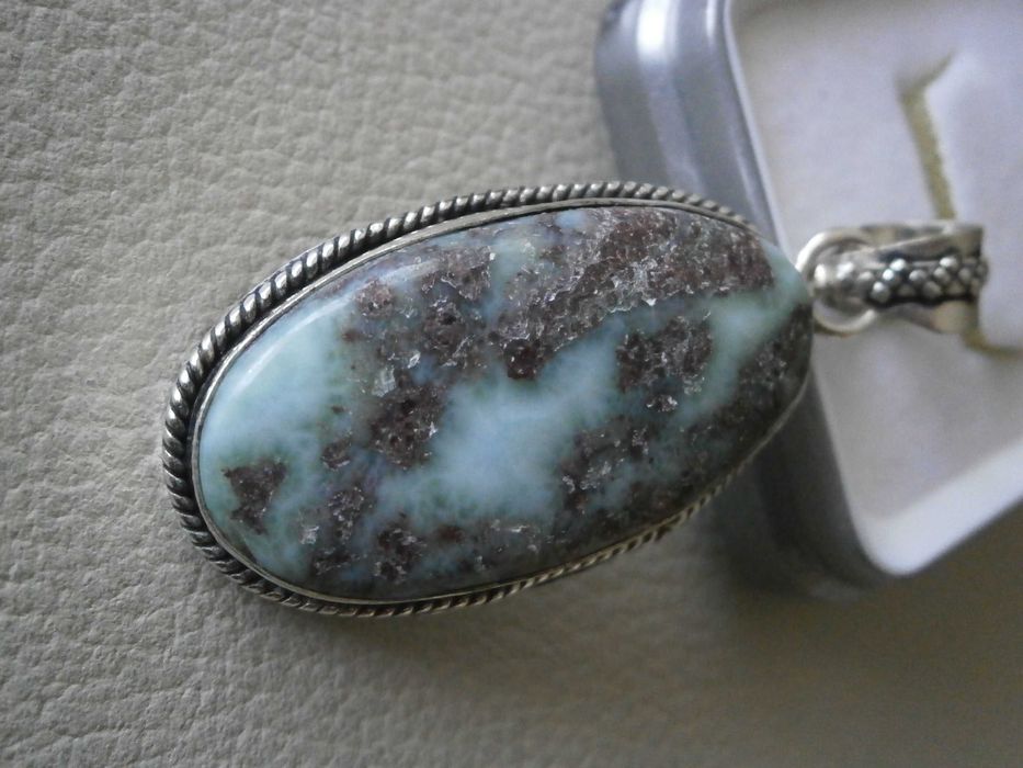 Pendente Antigo Pedra Natural Semipreciosa !