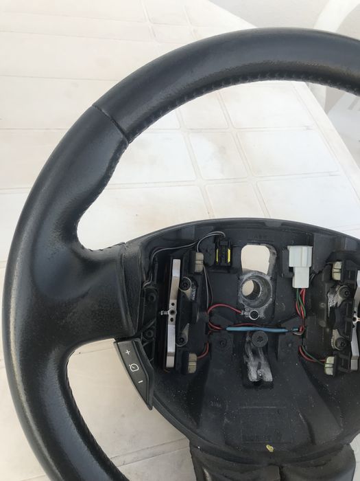 Volante em pele Renault Laguna II