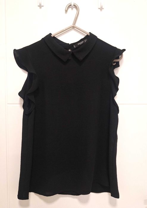 Czarna elegancka bluzka bez rękawów Mango r.S