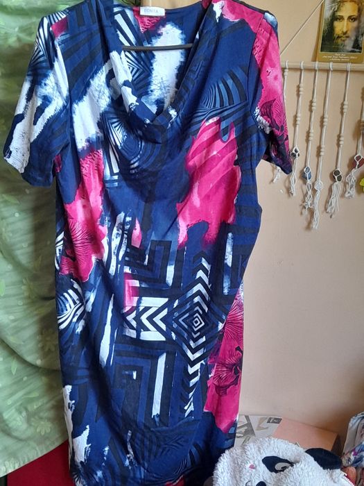 Elegancka sukienka Bonita 44