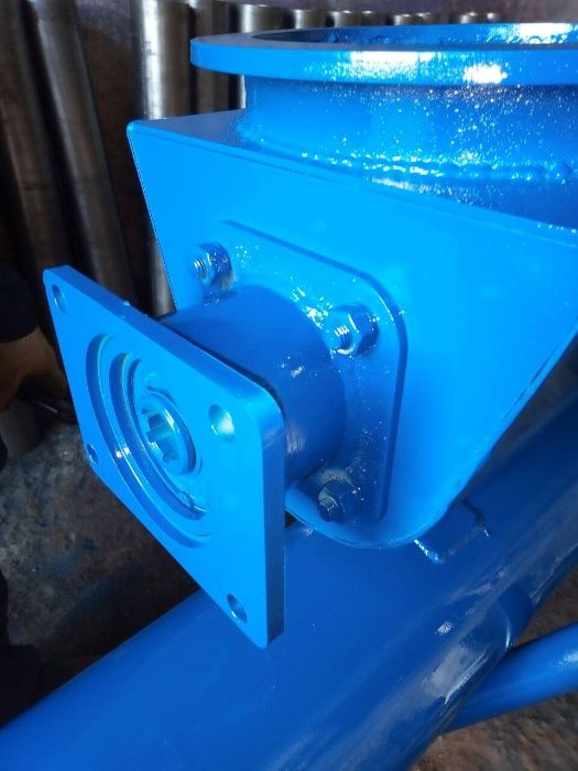 Завантажувач сівалки ЗС-30.