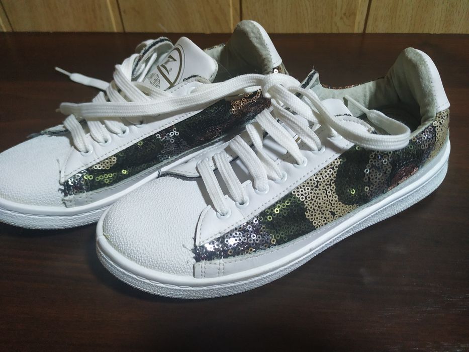 Взуття кросівки макасіни 31 32 35 розмір