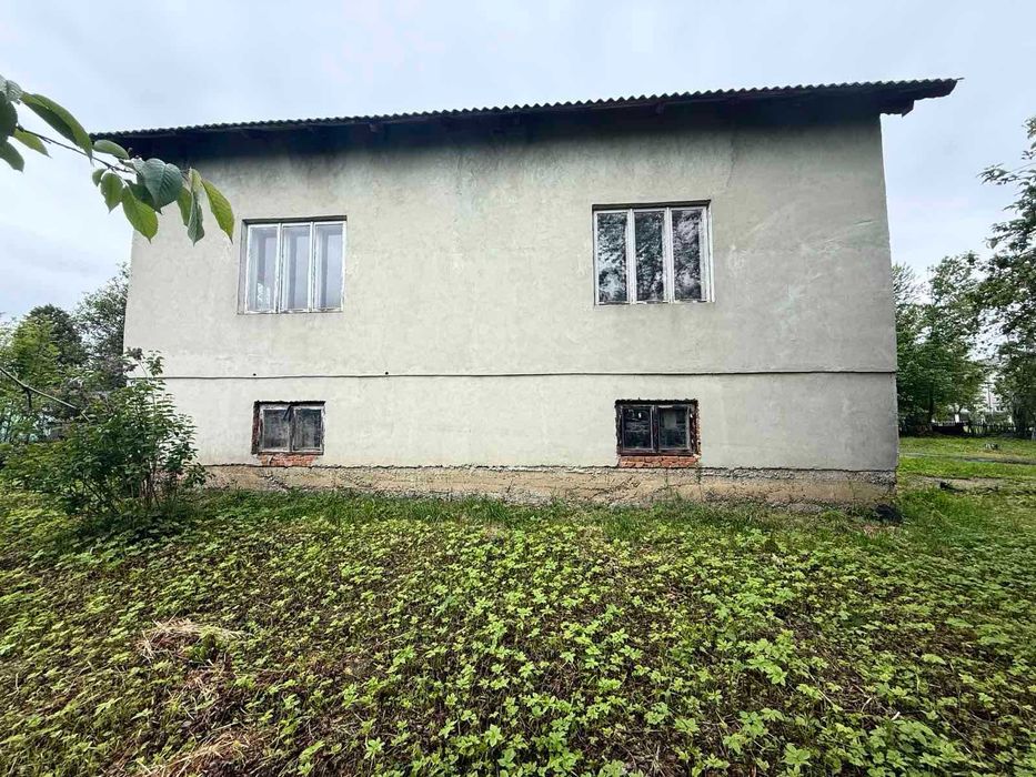 Незавершине будівництво