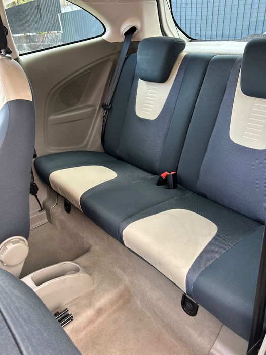 Ford KA 1.3 TDCi (2011) — photo 5