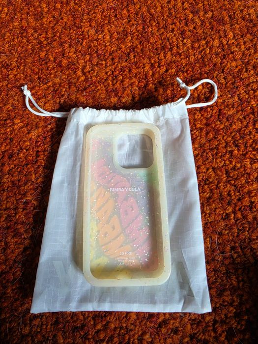 Capa iphone 15 pro bimba y lola