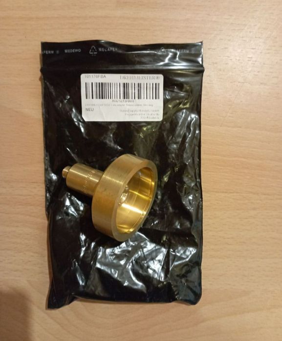 Продам переходник евро (для газовой заправки). Новый