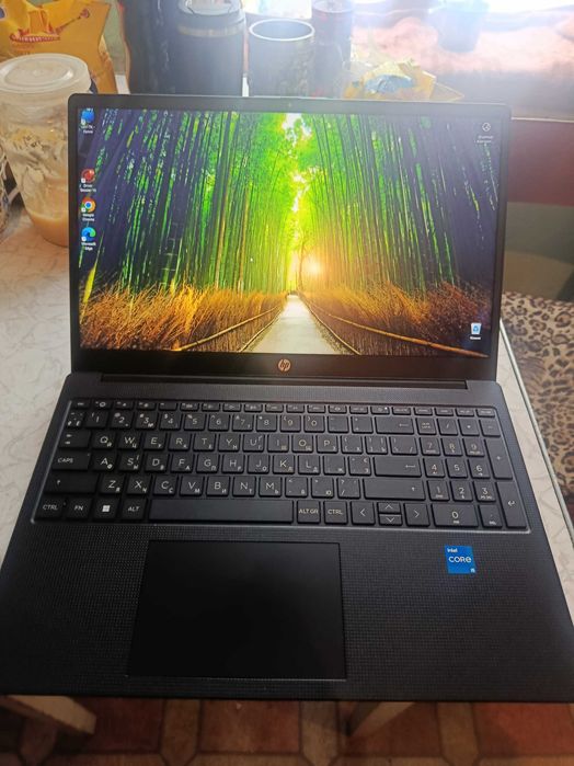 Ноутбук HP Laptop 15-fd0154ua