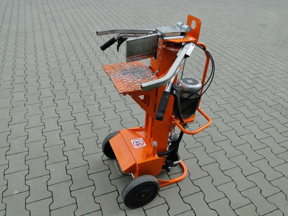 Łuparka do drewna Rębak hydrauliczny Markowy RICCA ITALY 230V Mocny 12t Profesjonalny Solidny sprowadzony Germany