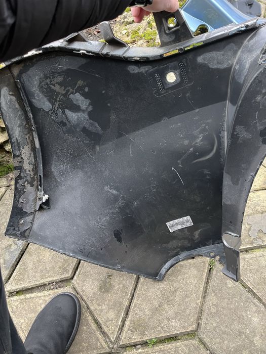 Заднє крило ліве Сценік