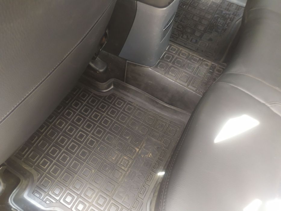 Nissan Primera P12