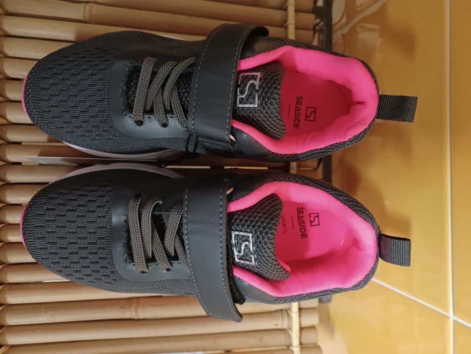 Sapatilhas Criança (Novas)