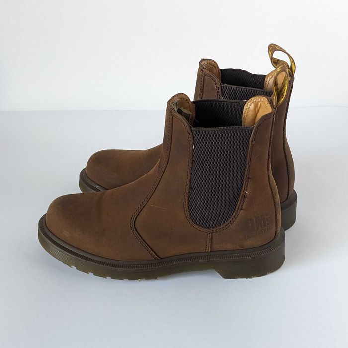 Dr. Martens Chelsea Industrial 36