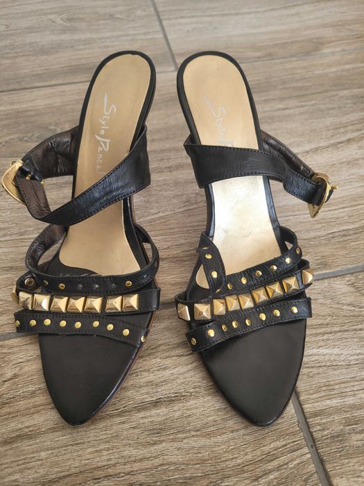 Eleganckie buty szpilki