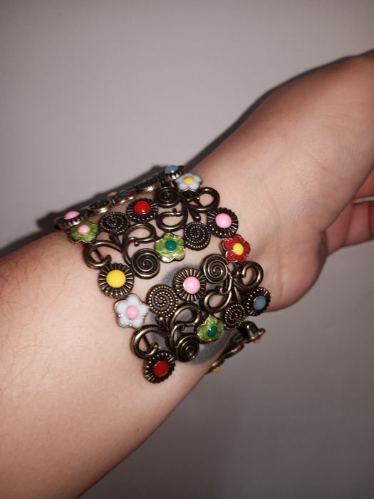 Relógio pulseira flores, com pilha (novo)