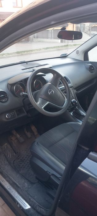 Opel Mariva 1.4 turbo  2012