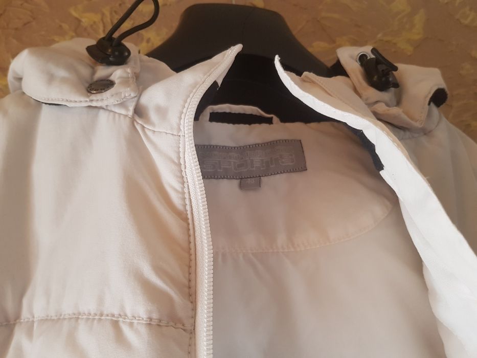 Damski bezrękawnik bluza kurtka. M