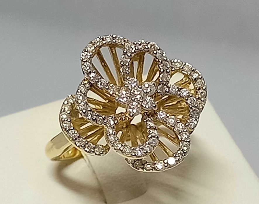 Pierścionek z diamentami, 0,45 ct, złoto 585