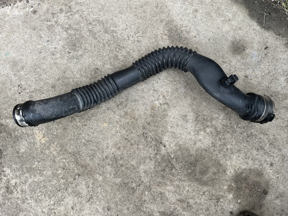Waz rura przewod intercoolera bmw e81 e82 e87 n47 2.0d 120d 123d